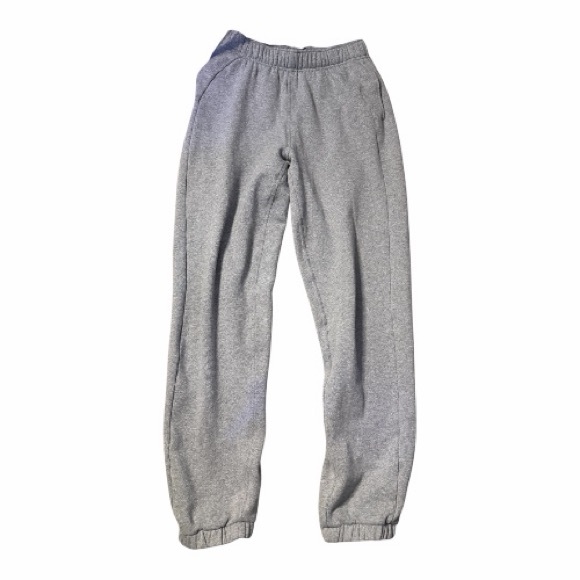 lululemon athletica Pants - Lululemon Scuba Mid-Rise Oversized
Jogger
Heathered Medium Grey